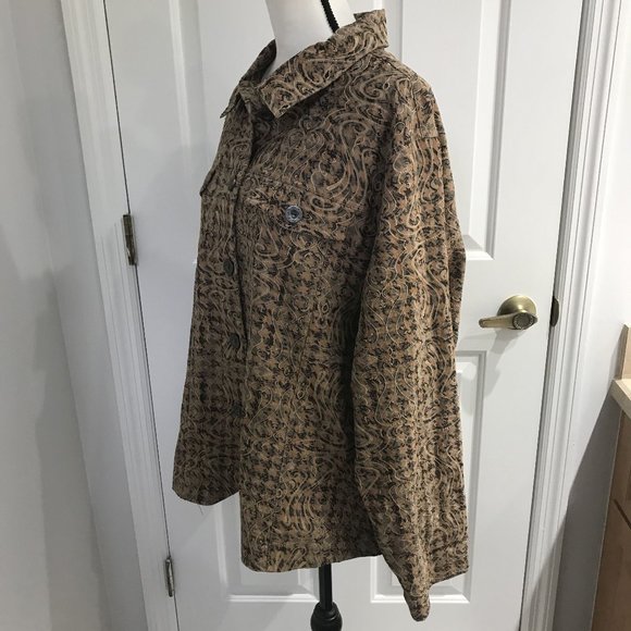 Long Sleeve Paisley Button Up Top 2x - Picture 10 of 12